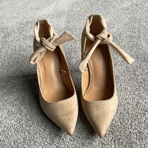 Nude suede tie up pumps - NBW